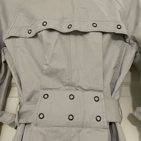Armani Exchange trench coat with belt - Picture 13 of 14